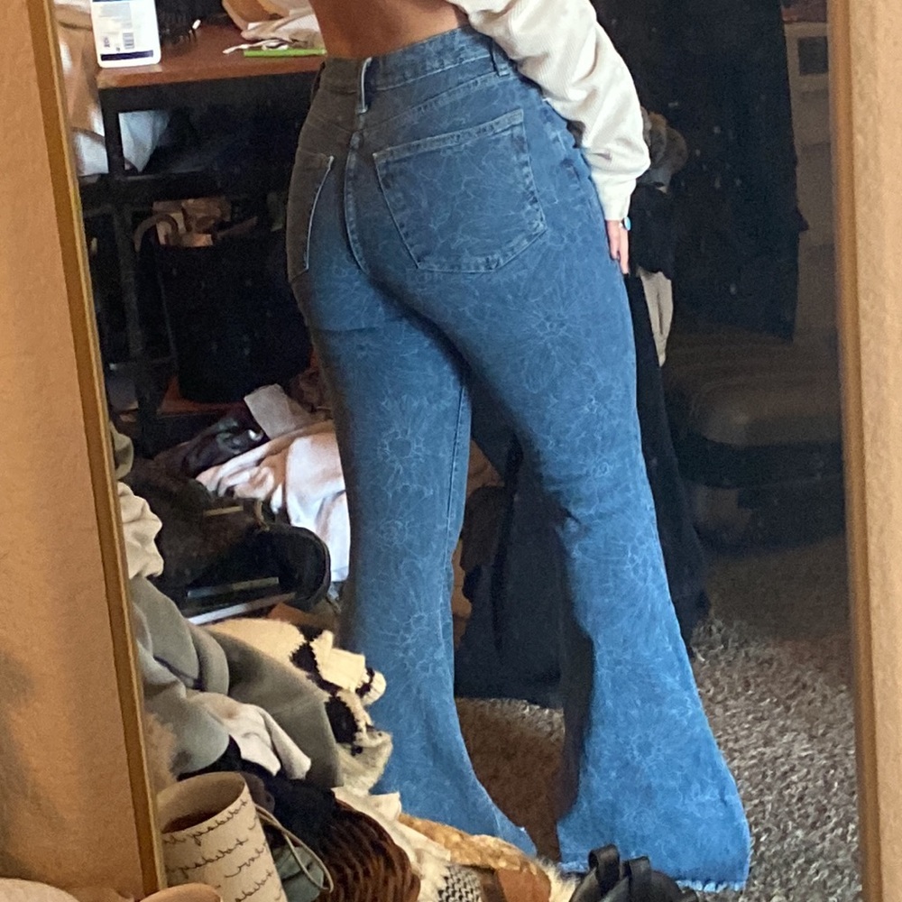 F21 flared Jean pants